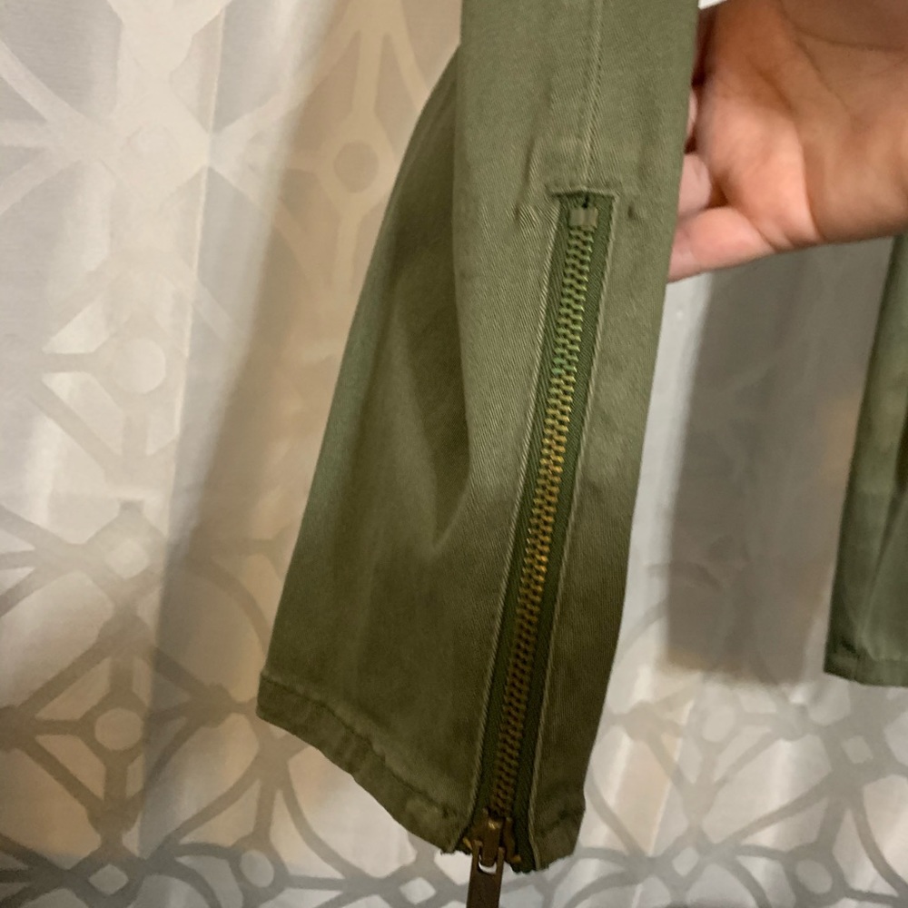 Jeans - Picture 2 of 5